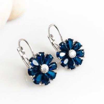 flower dangle earrings